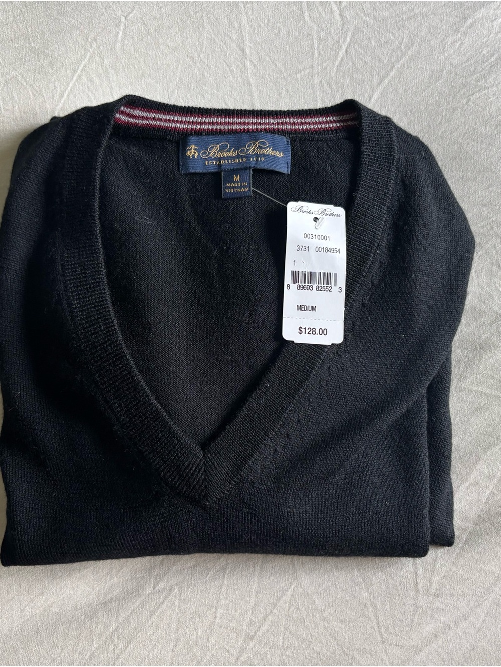Brooks Brothers Men’s Black V-Neck Knit Sweater